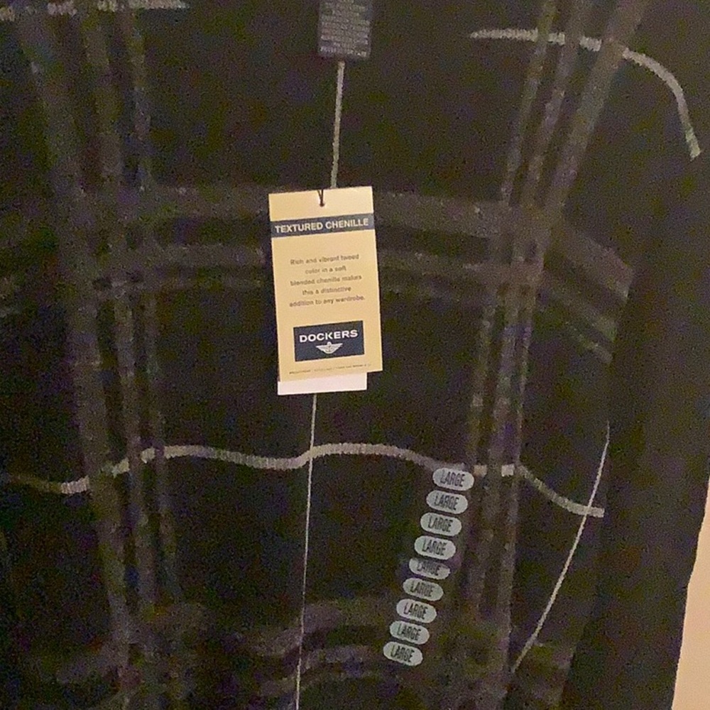 Men’s Dockers sweater